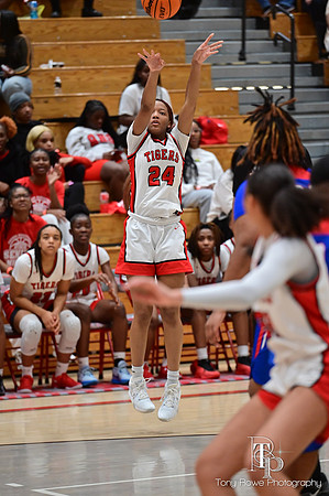 02.04.25 Basketball Senior Night-89