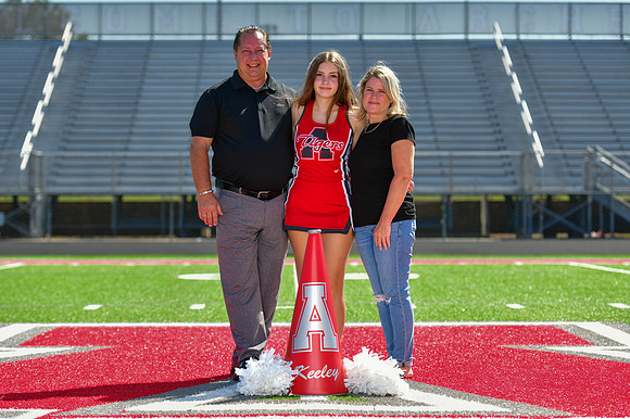 09.18.22 Seniors-41