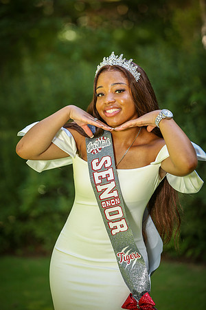 ArcherCheer_Seniors_07.27.25_JimLacey-229