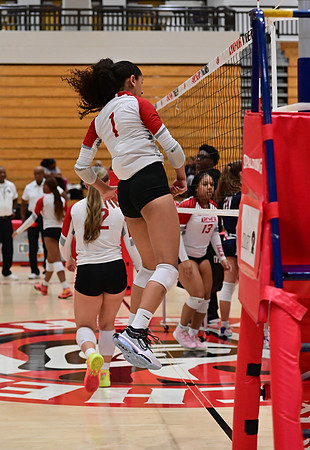 09.11.25 VB Senior Night-14