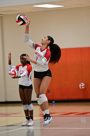 09.11.25 VB Senior Night-20