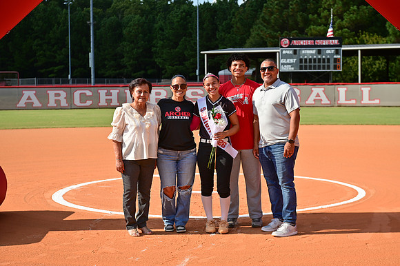 09.22.25 SB Senior Night-19