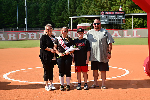 09.22.25 SB Senior Night-21