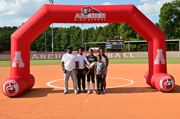 09.22.25 SB Senior Night-24