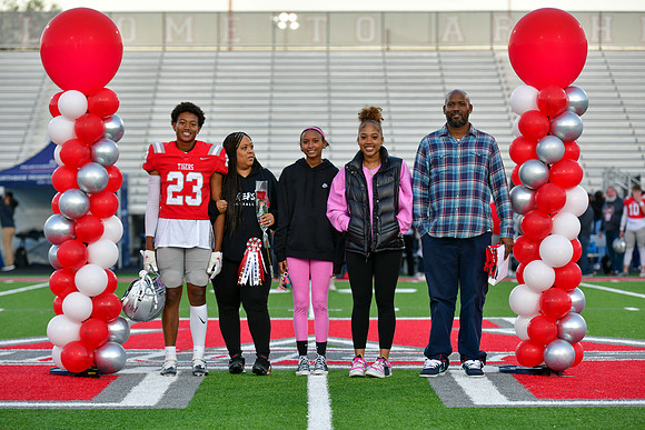 10.21.22 Senior Night-42