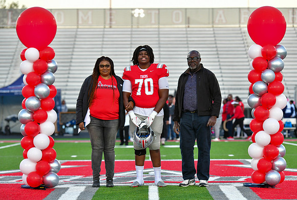 10.21.22 Senior Night-48