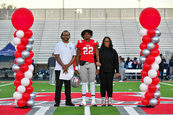 10.21.22 Senior Night-50