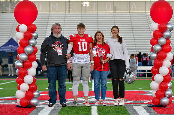 10.21.22 Senior Night-57