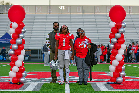 10.21.22 Senior Night-64