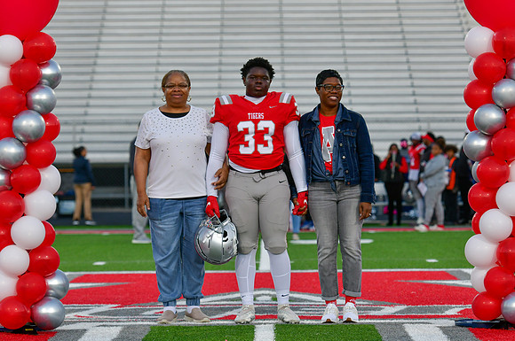 10.21.22 Senior Night-67