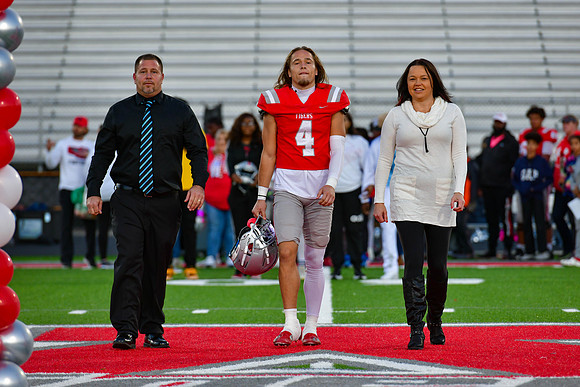 10.21.22 Senior Night-71