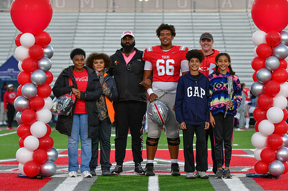 10.21.22 Senior Night-85