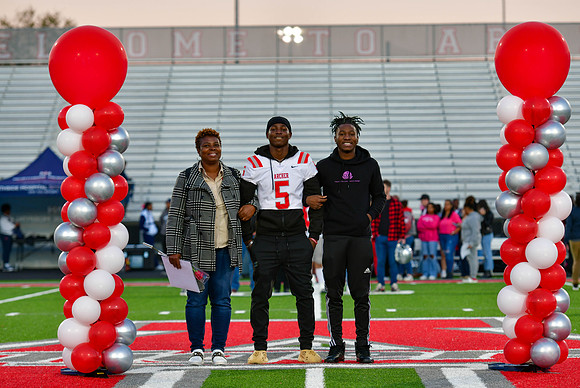 10.21.22 Senior Night-94