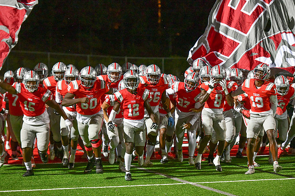 10.21.22 Senior Night-196