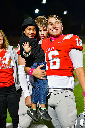 10.21.22 Senior Night-444