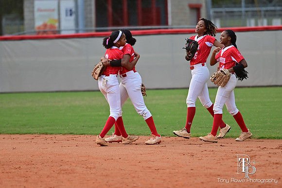 10.09.25 Softball Football-62