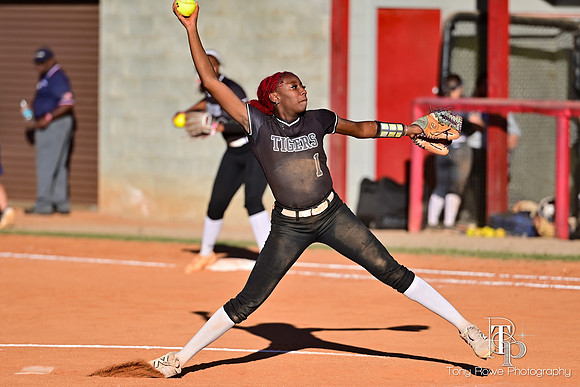 10.20.25 Archer v. Dacula-6
