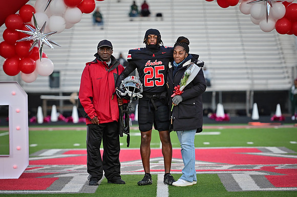 10.31.25 Senior Night-27