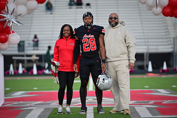 10.31.25 Senior Night-37