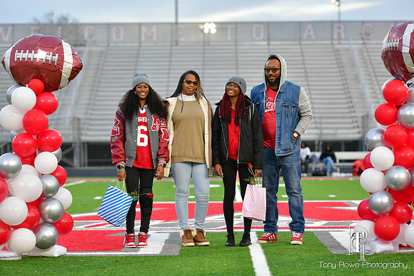 11.14.22 Flag Senior Night-4