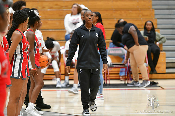 11.15.22 AHS Basketball-24