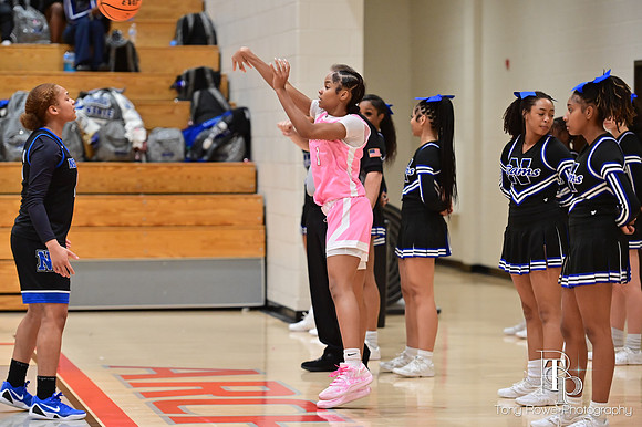 01.13.26 Archer v. Rockdale Pink Out-27