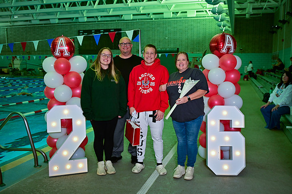 01.17.26 Senior Swim & Dive-14