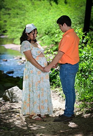 04.11.26 Alexa Andrew Materrnity-10-Edit