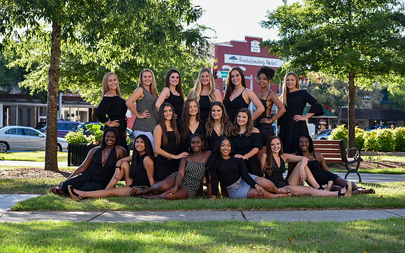 07.21.19 AHS Senior Cheerleaders-36