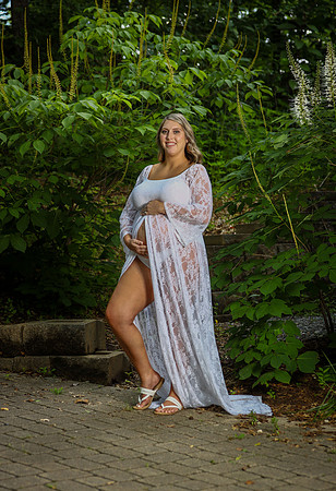 06.23.23 Ashley Maternity-3