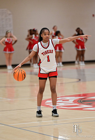 02.04.25 Basketball Senior Night-47