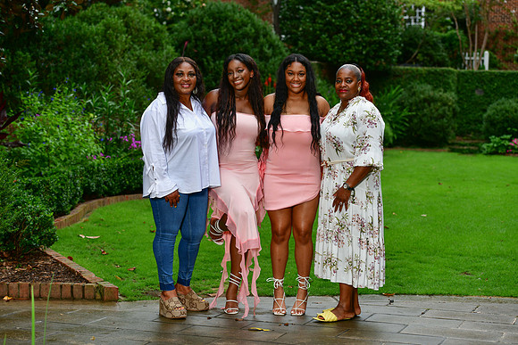 08.06.23 Cheer Seniors-202