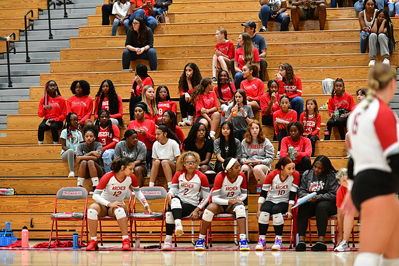 08.10.23 Youth Night-47