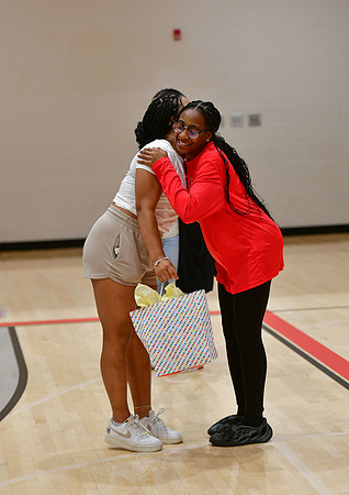 08.10.23 Youth Night-134