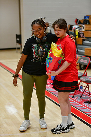 08.10.23 Youth Night-138
