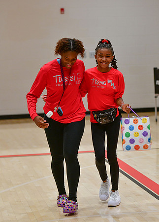 08.10.23 Youth Night-141