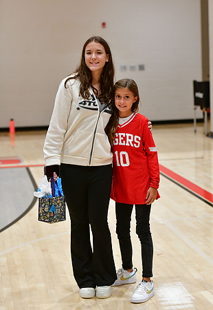 08.10.23 Youth Night-144