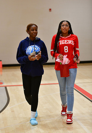 08.10.23 Youth Night-147