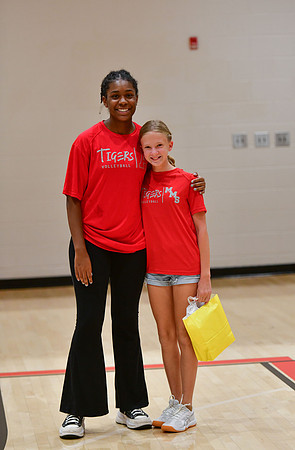 08.10.23 Youth Night-150