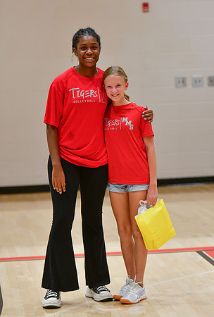 08.10.23 Youth Night-151
