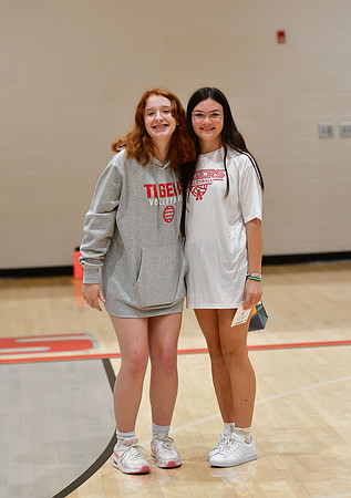08.10.23 Youth Night-156