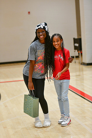 08.10.23 Youth Night-159