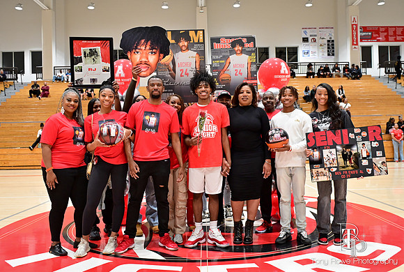 02.04.25 Basketball Senior Night-114