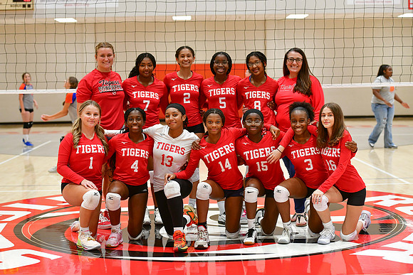 08.16.23 Middle School VB-1