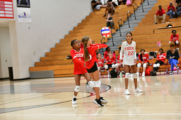 08.16.23 Middle School VB-238