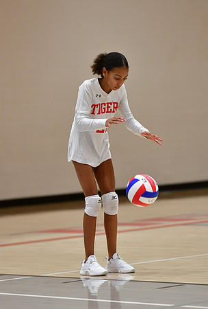 08.16.23 Middle School VB-250