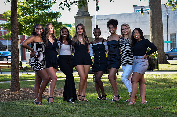 07.21.19 AHS Senior Cheerleaders-28