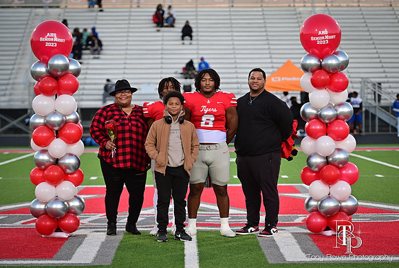 11.03.23 Senior Night-42