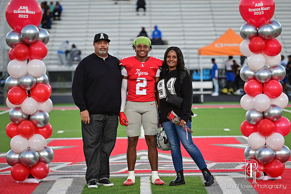 11.03.23 Senior Night-47
