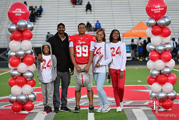11.03.23 Senior Night-44